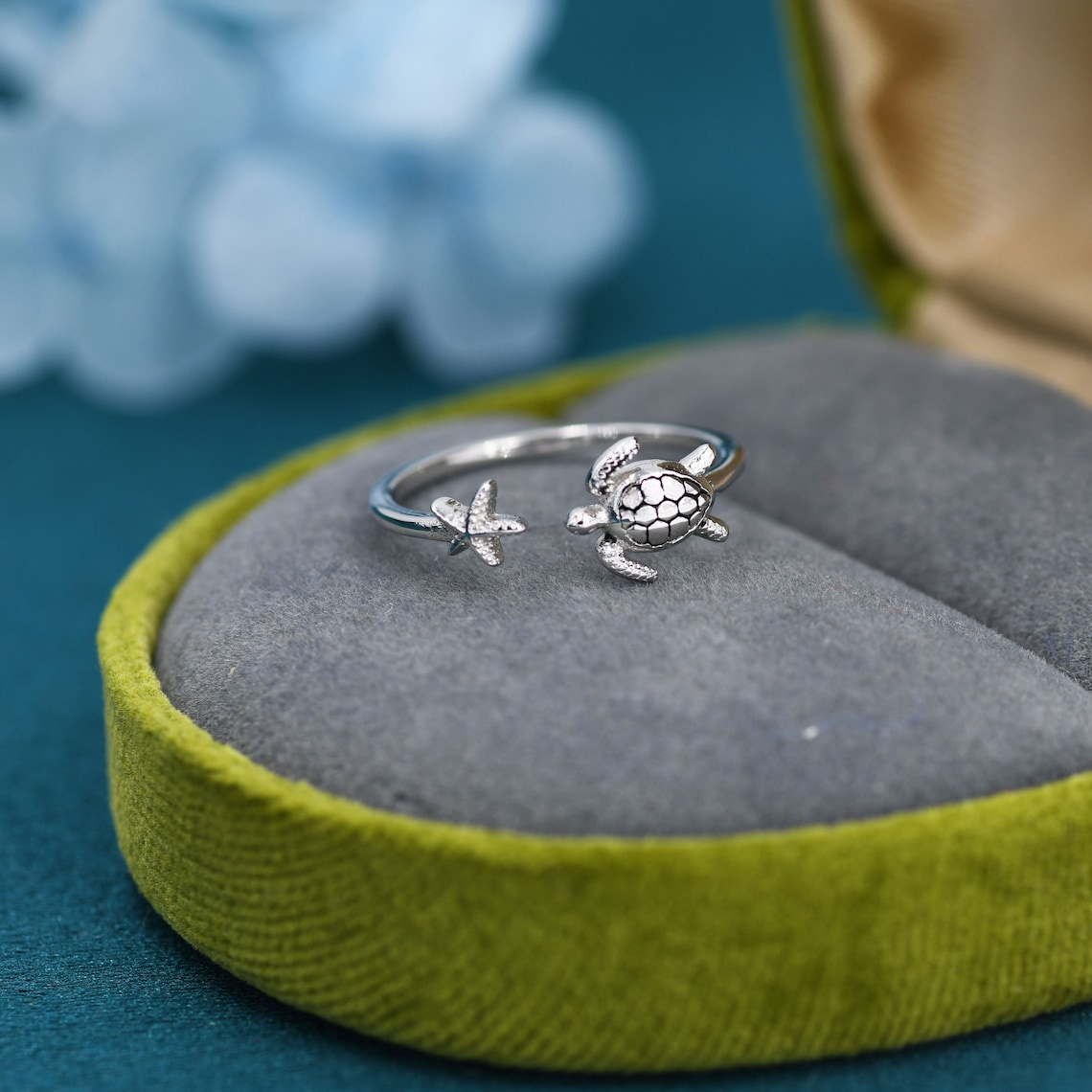 Sea Turtle & Starfish Marine-Themed Ring